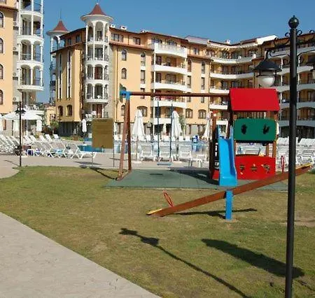 Apartman Апартаменты С 2 Спальнями Солнечный Берег 10 Минут До Моря Napospart